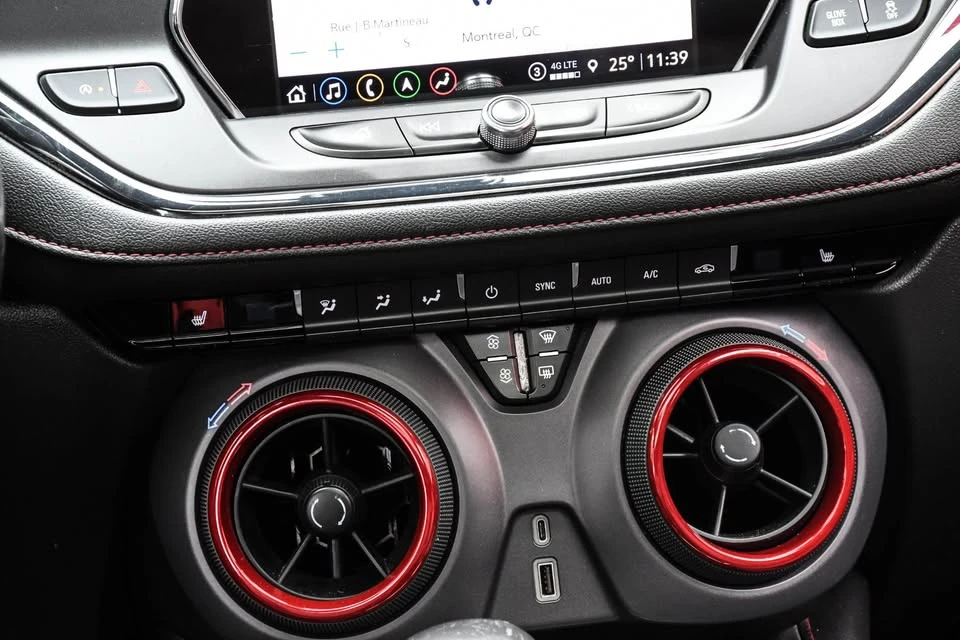 2021 Chevrolet Blazer - Image 18 of 20