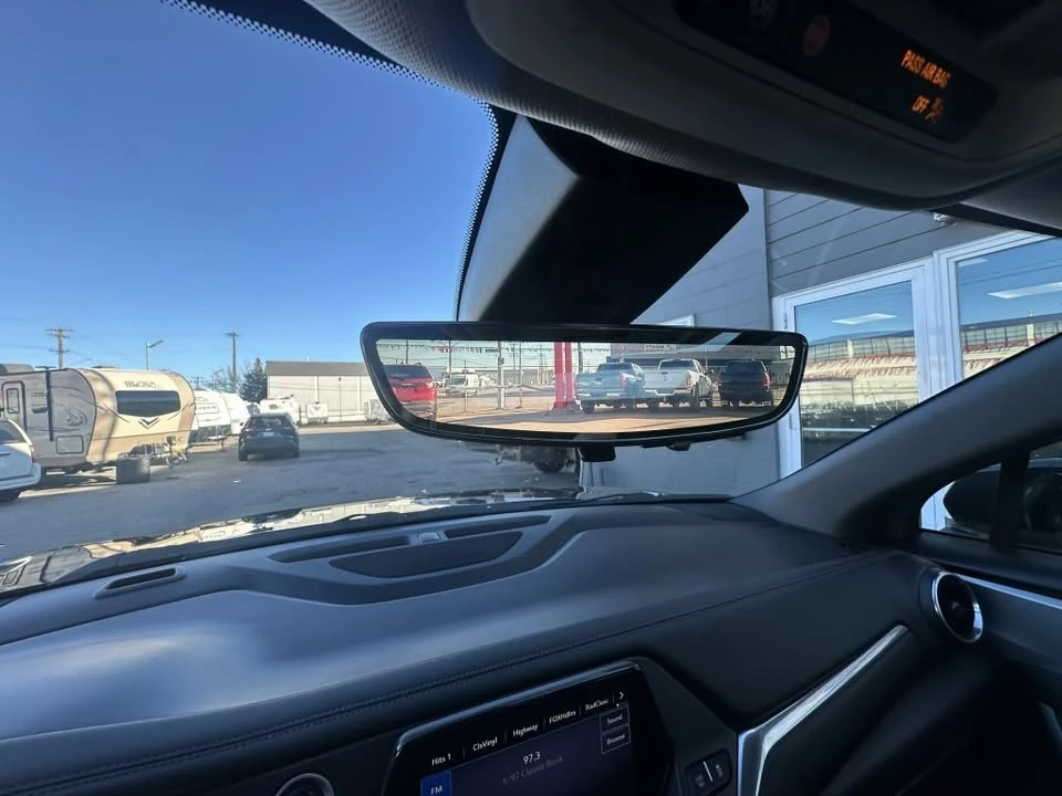 2021 Chevrolet Blazer - Image 17 of 18