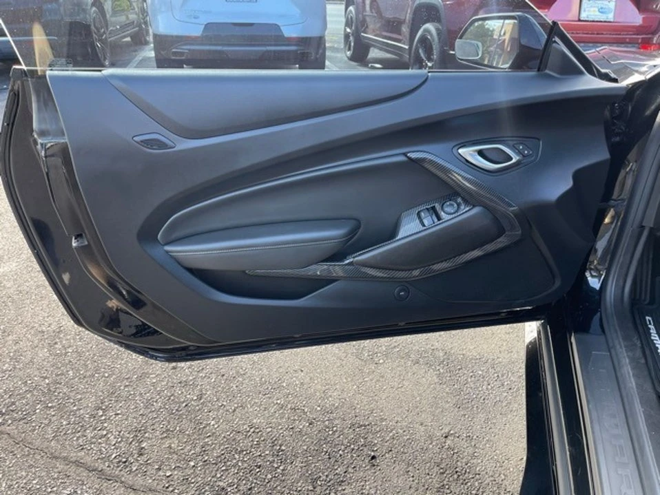 2021 Chevrolet Camaro 6th Gen - Image 13 of 18
