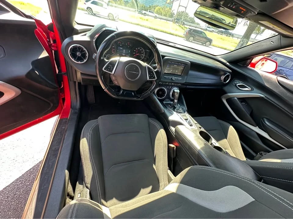 2021 Chevrolet Camaro 6th Gen - Image 7 of 8