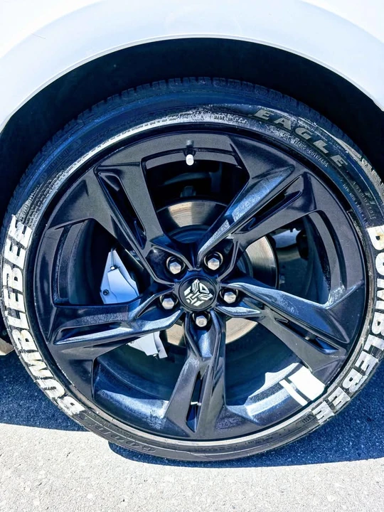 2021 Chevrolet Camaro 6th Gen - Image 6 of 18
