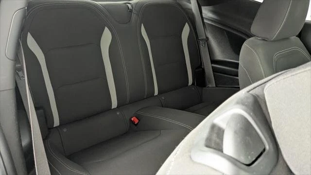 2021 Chevrolet Camaro 6th Gen - Image 15 of 19