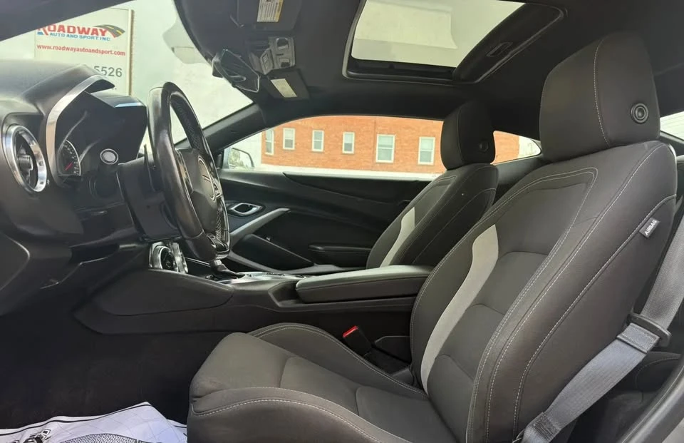2021 Chevrolet Camaro 6th Gen - Image 10 of 11