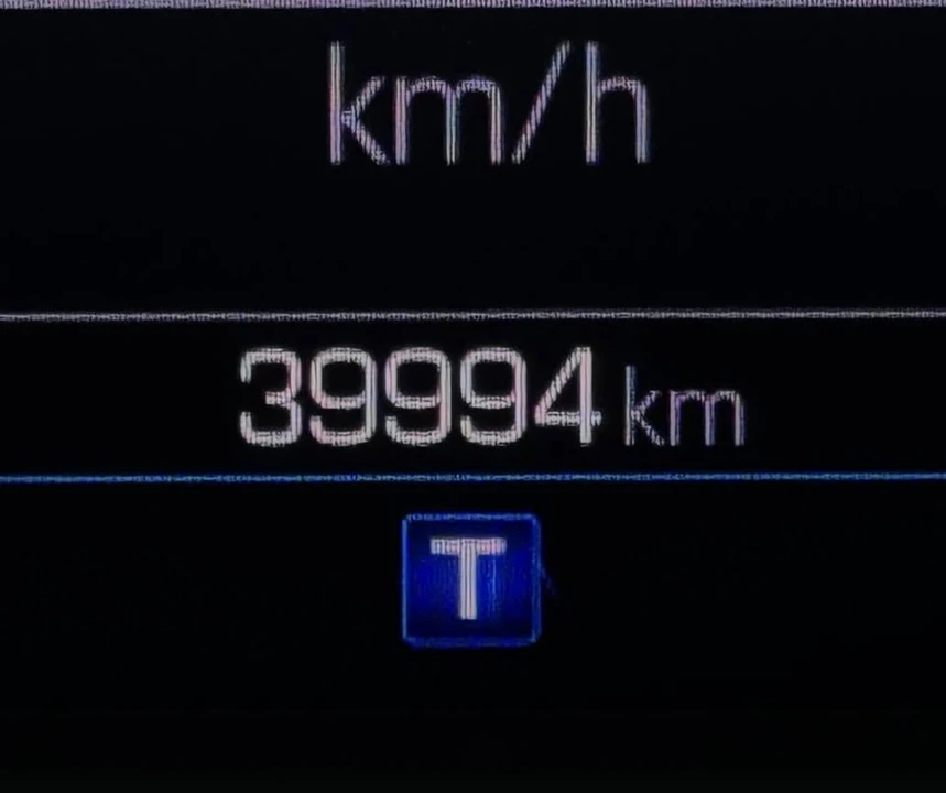 2021 Chevrolet Camaro 6th Gen - Image 19 of 20
