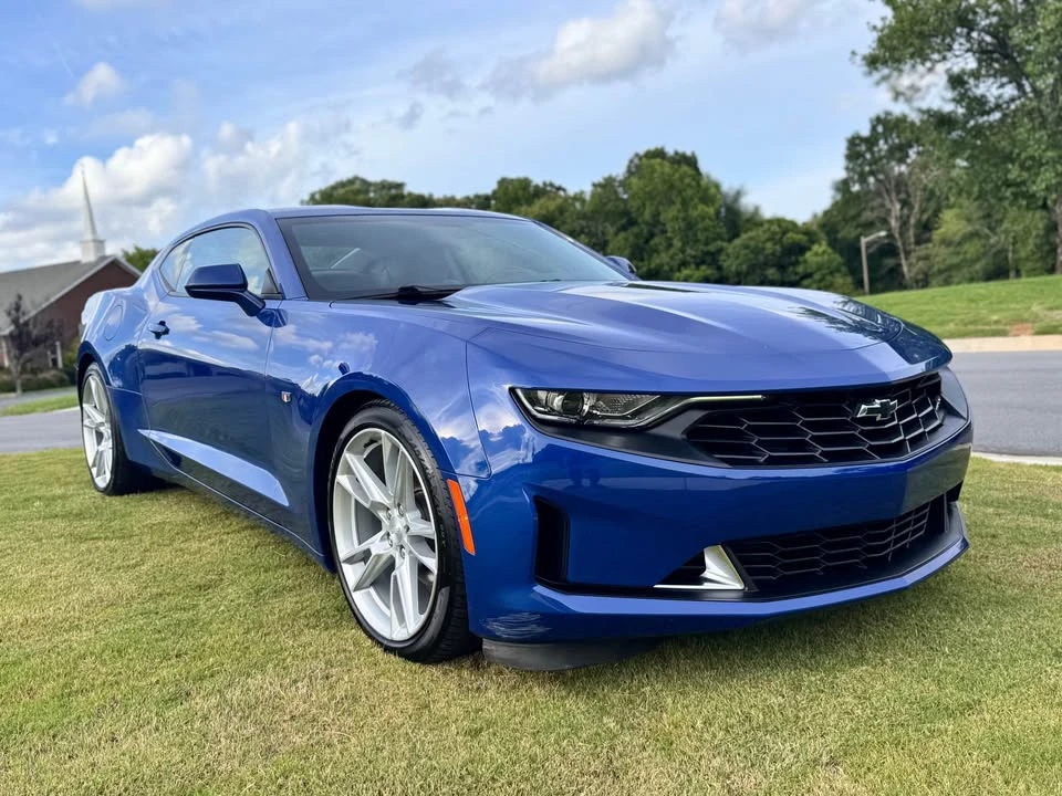 2021 Chevrolet Camaro 6th Gen - Image 2 of 16