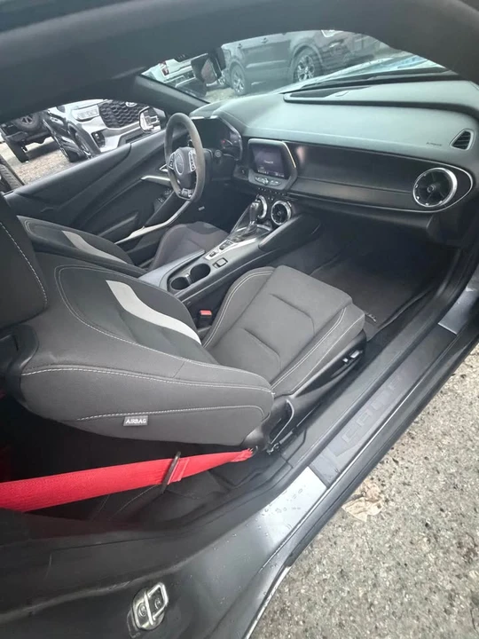 2021 Chevrolet Camaro 6th Gen - Image 9 of 13
