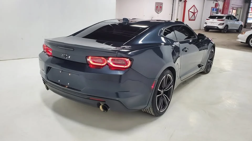 2021 Chevrolet Camaro 6th Gen - Image 11 of 20