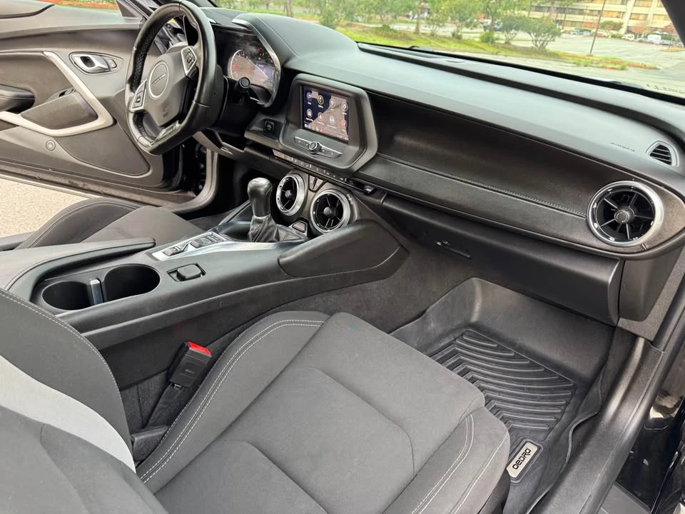 2021 Chevrolet Camaro 6th Gen - Image 17 of 20