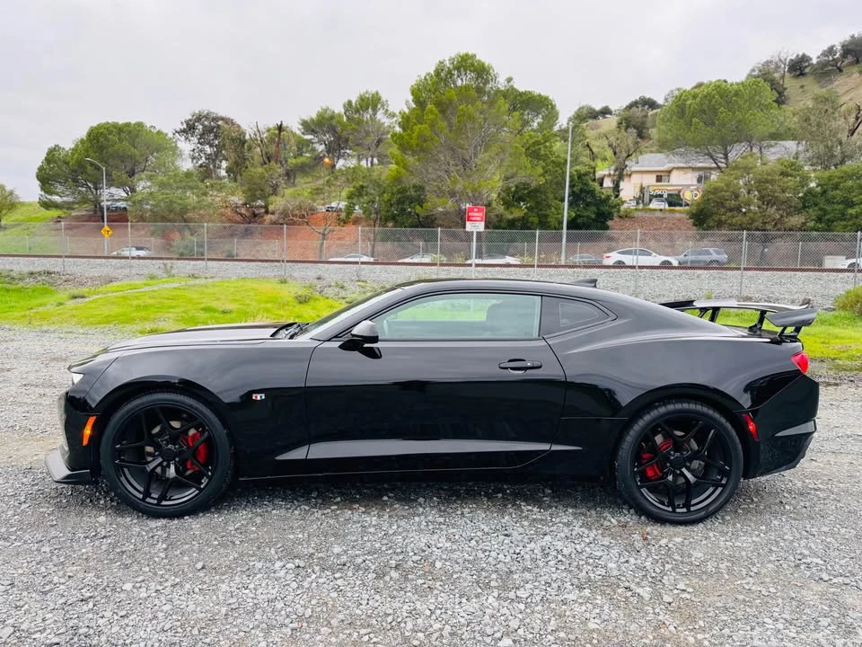 2021 Chevrolet Camaro 6th Gen - Image 2 of 20