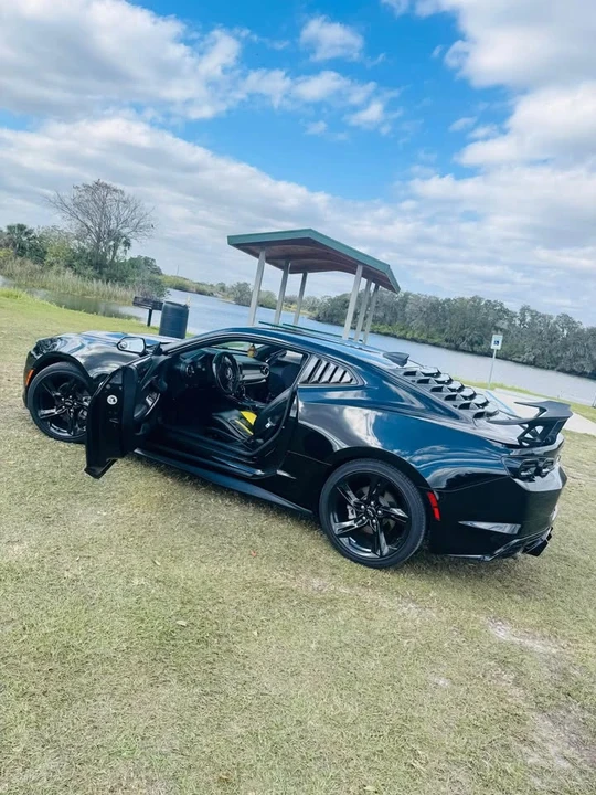 2021 Chevrolet Camaro 6th Gen - Image 2 of 10