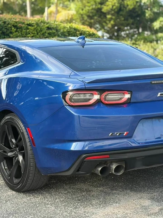2021 Chevrolet Camaro 6th Gen - Image 7 of 14