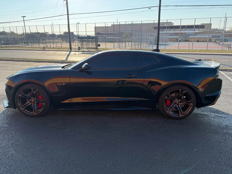 2021 Chevrolet Camaro SS 6th Gen - Image 2 of 8