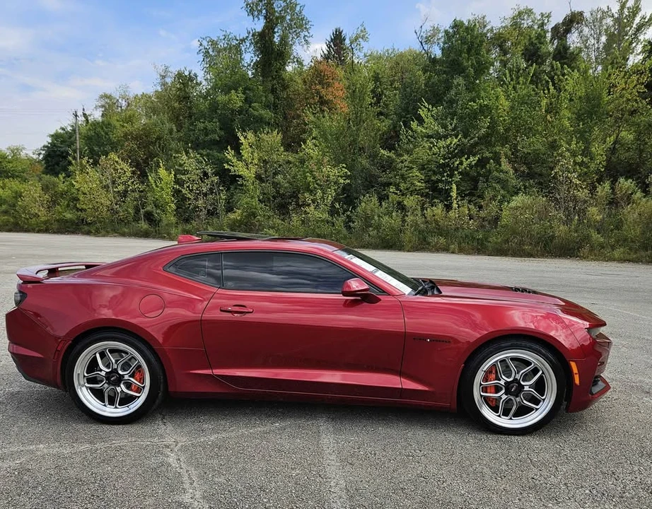 2021 Chevrolet Camaro SS 6th Gen - Image 2 of 7