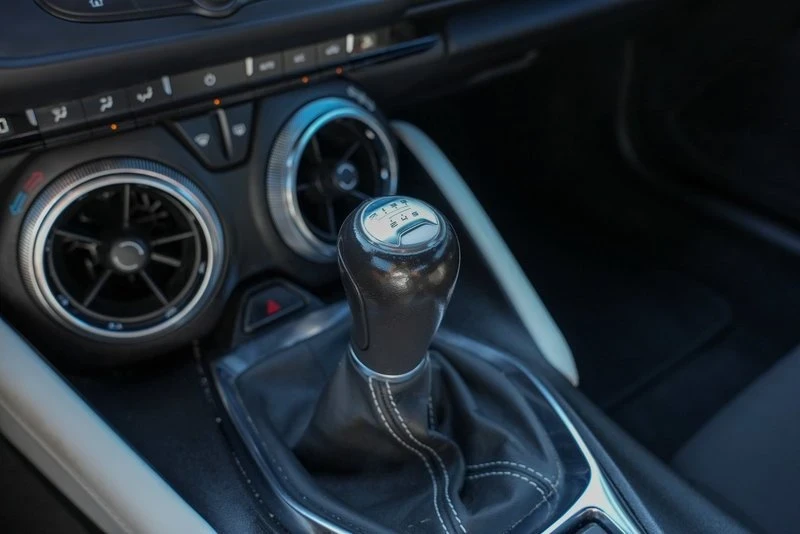 2021 Chevrolet Camaro 6th Gen - Image 13 of 16