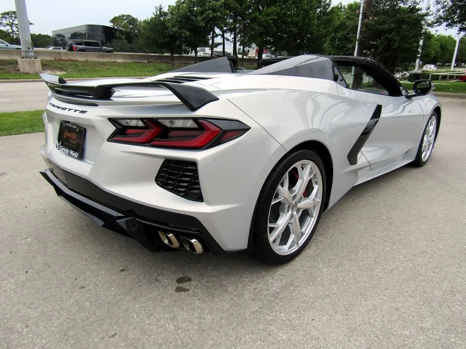 2021 Chevrolet Corvette C8 - Image 8 of 17