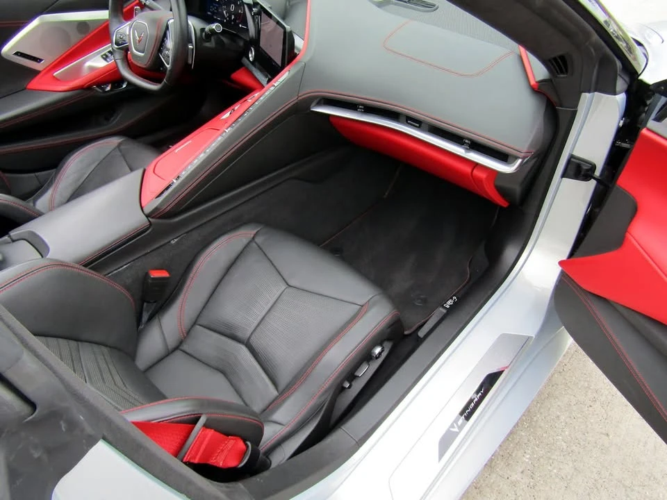 2021 Chevrolet Corvette C8 - Image 14 of 17