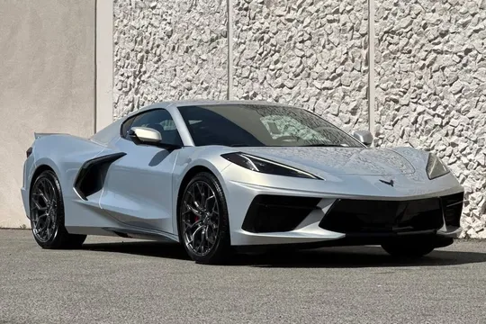 2021 Chevrolet Corvette C8 - Image 2 of 17