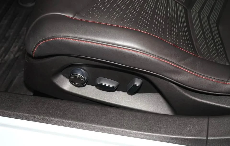 2021 Chevrolet Corvette C8 - Image 16 of 20
