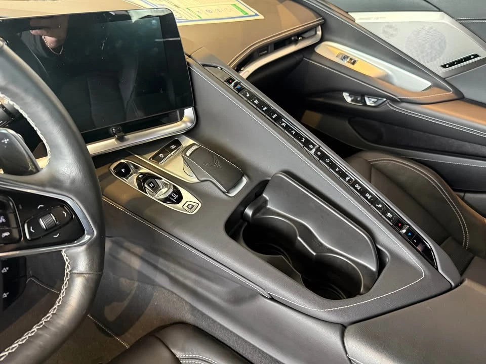 2021 Chevrolet Corvette C8 - Image 9 of 11