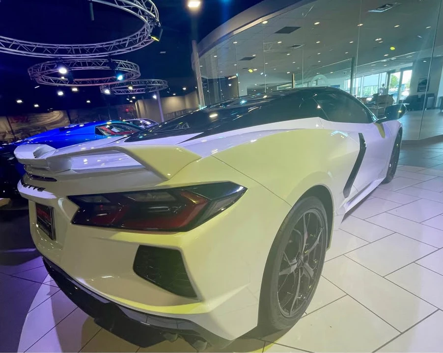 2021 Chevrolet Corvette C8 - Image 3 of 4