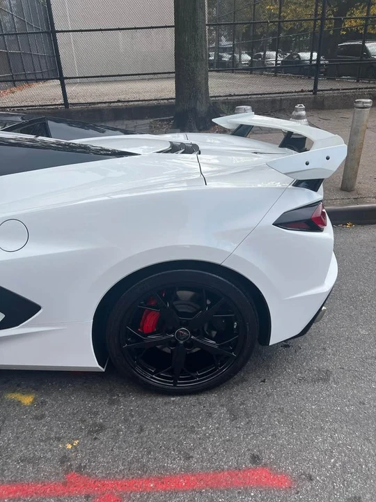 2021 Chevrolet Corvette C8 - Image 2 of 15