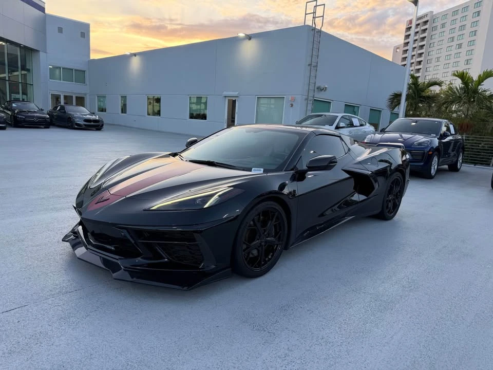 2021 Chevrolet Corvette C8 - Image 2 of 17