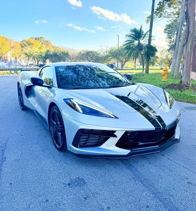 2021 Chevrolet Corvette C8 - Image 2 of 15