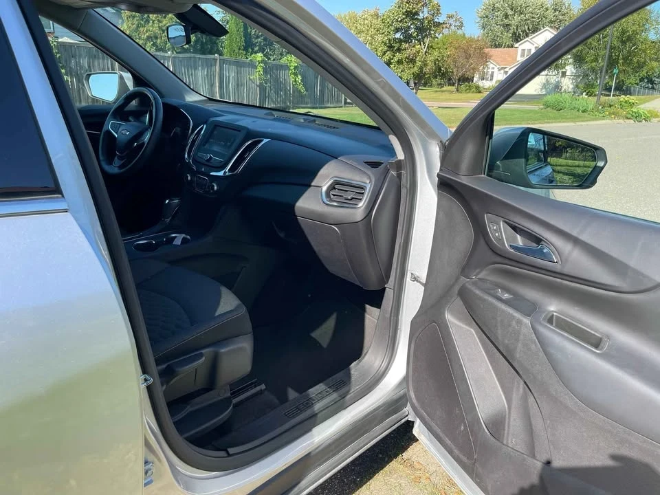 2021 Chevrolet Equinox - Image 7 of 16