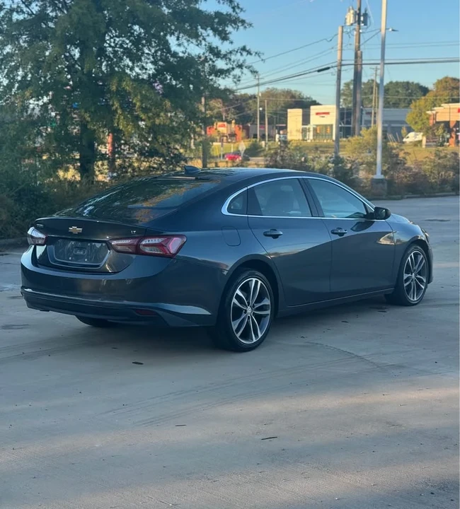 2021 Chevrolet Malibu - Image 3 of 9