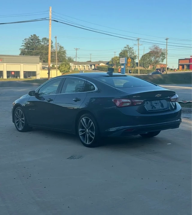 2021 Chevrolet Malibu - Image 4 of 9