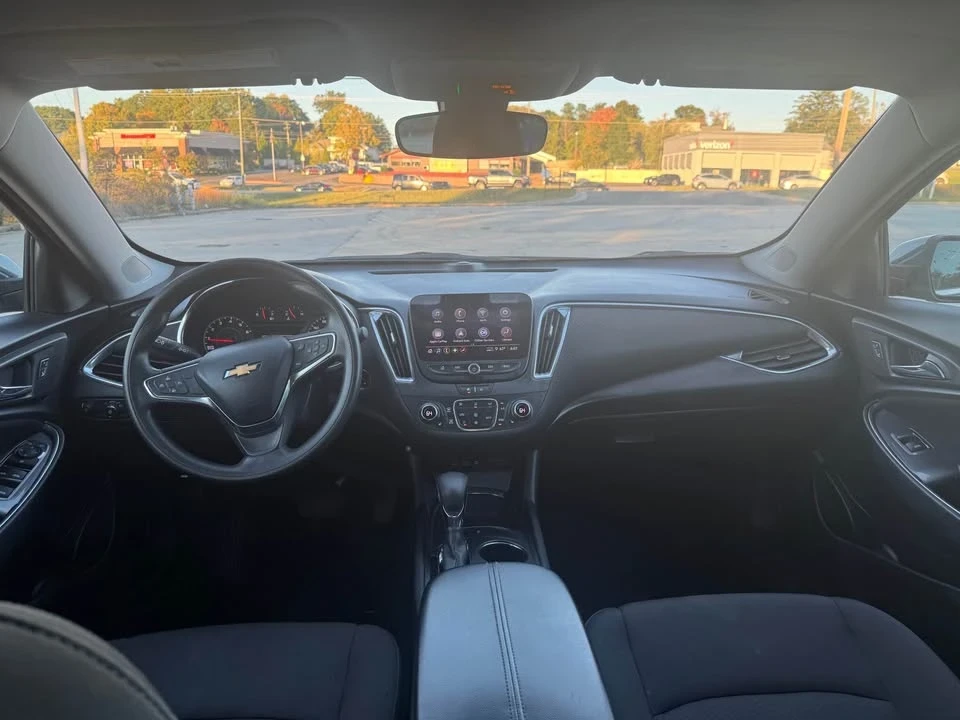2021 Chevrolet Malibu - Image 5 of 9