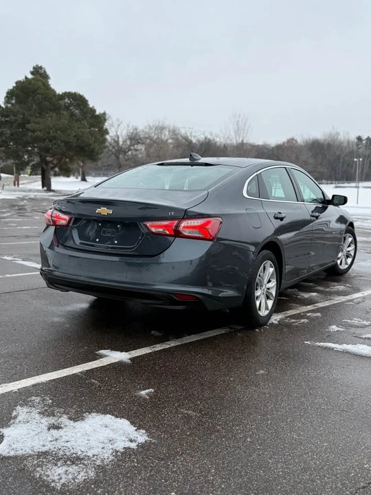 2021 Chevrolet Malibu - Image 4 of 13