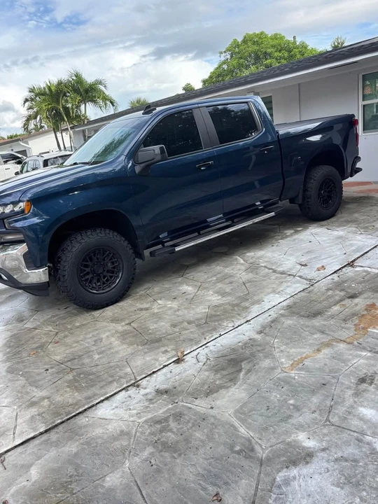 2021 Chevrolet Silverado 4th Gen - Image 2 of 8