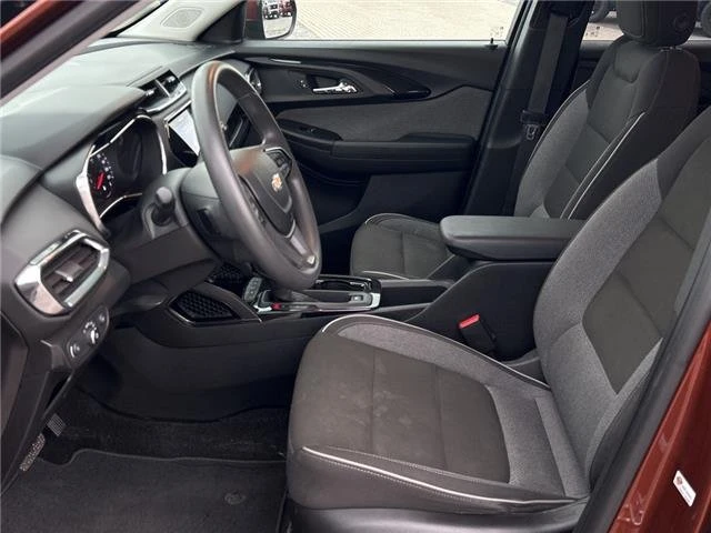 2021 Chevrolet Trailblazer - Image 9 of 14