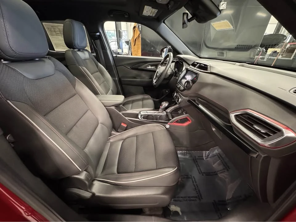 2021 Chevrolet Trailblazer - Image 15 of 17