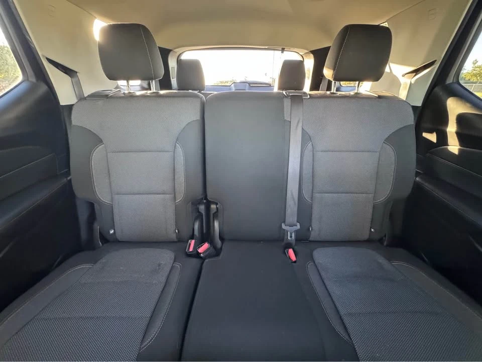 2021 Chevrolet Traverse - Image 11 of 18