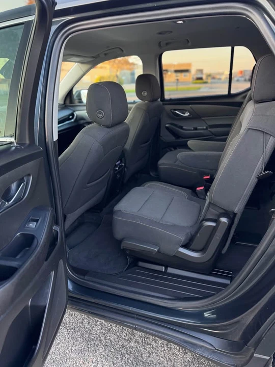 2021 Chevrolet Traverse - Image 12 of 20