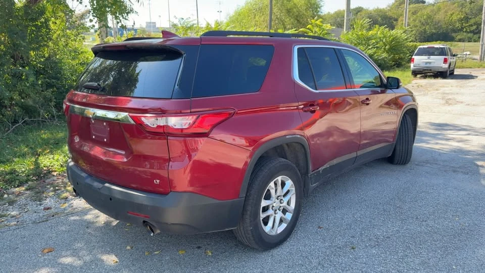 2021 Chevrolet Traverse - Image 2 of 13