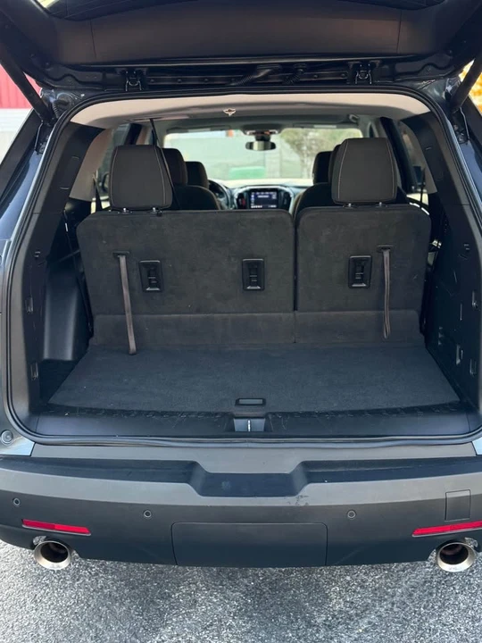 2021 Chevrolet Traverse - Image 8 of 20