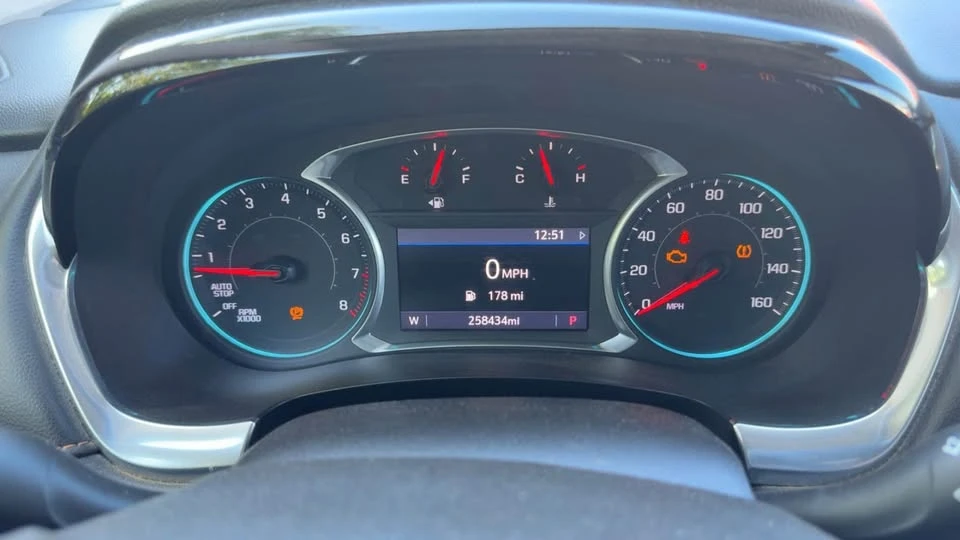 2021 Chevrolet Traverse - Image 12 of 13