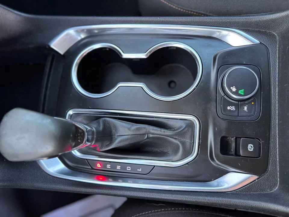 2021 Chevrolet Traverse - Image 18 of 20