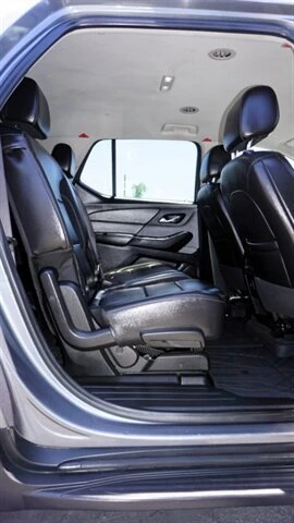 2021 Chevrolet Traverse - Image 17 of 20