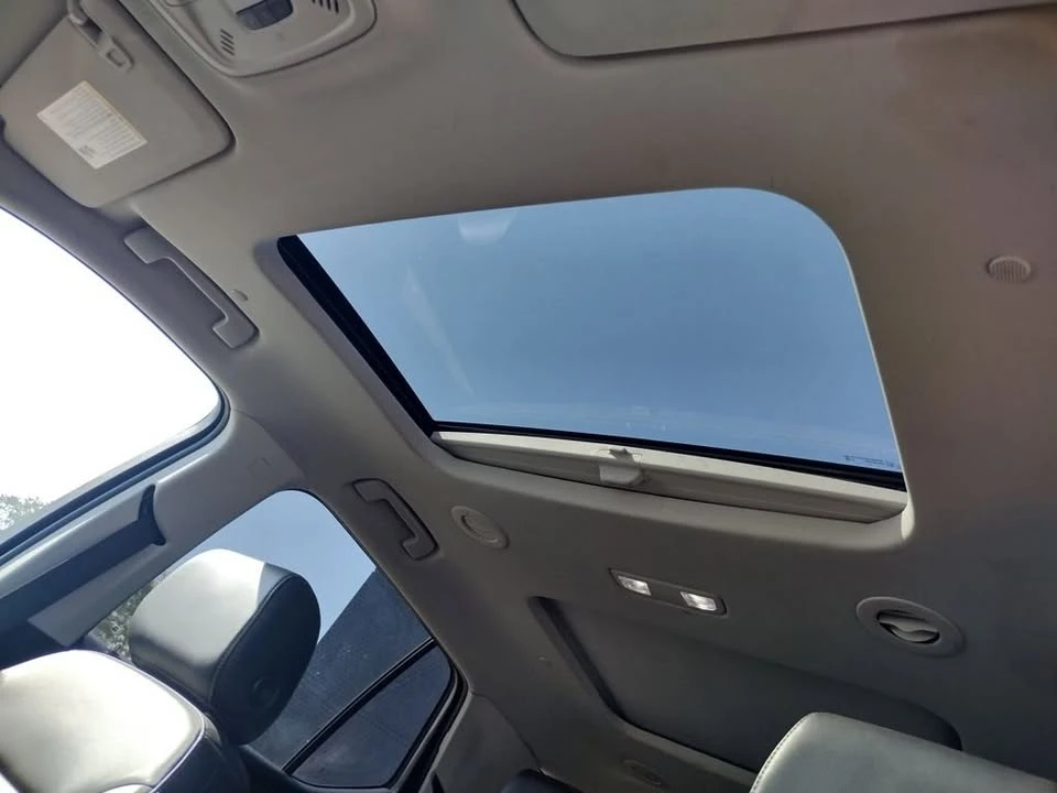 2021 Chevrolet Traverse - Image 5 of 18