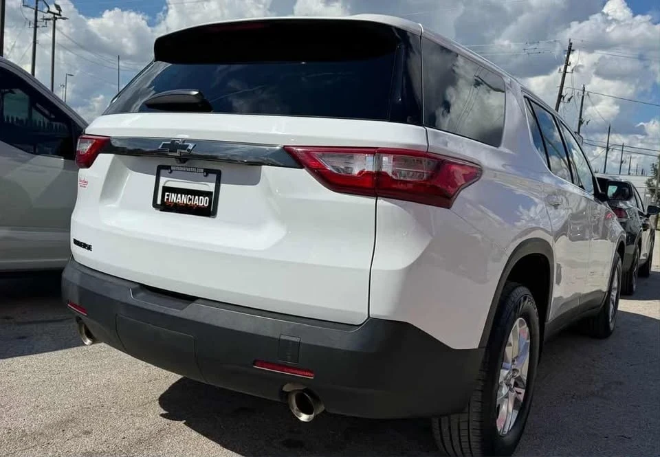 2021 Chevrolet Traverse - Image 3 of 4
