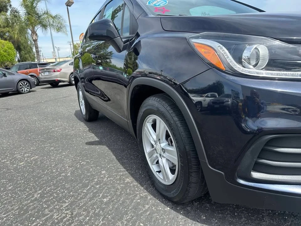 2021 Chevrolet Trax - Image 11 of 18