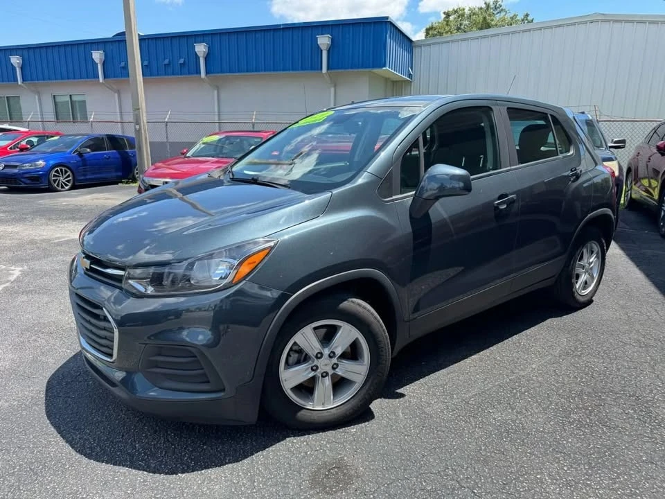 2021 Chevrolet Trax - Image 2 of 18