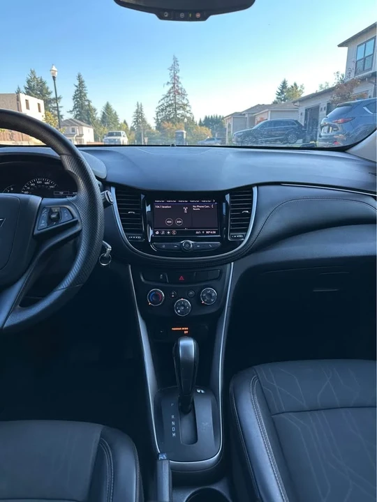 2021 Chevrolet Trax - Image 10 of 17