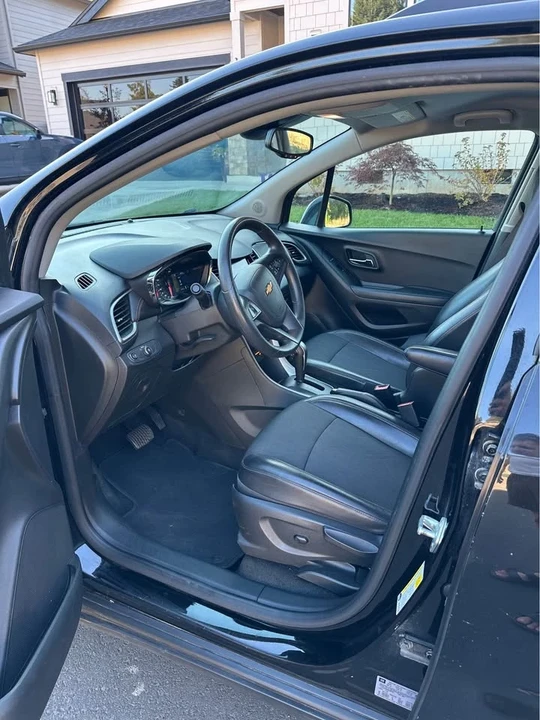 2021 Chevrolet Trax - Image 8 of 17