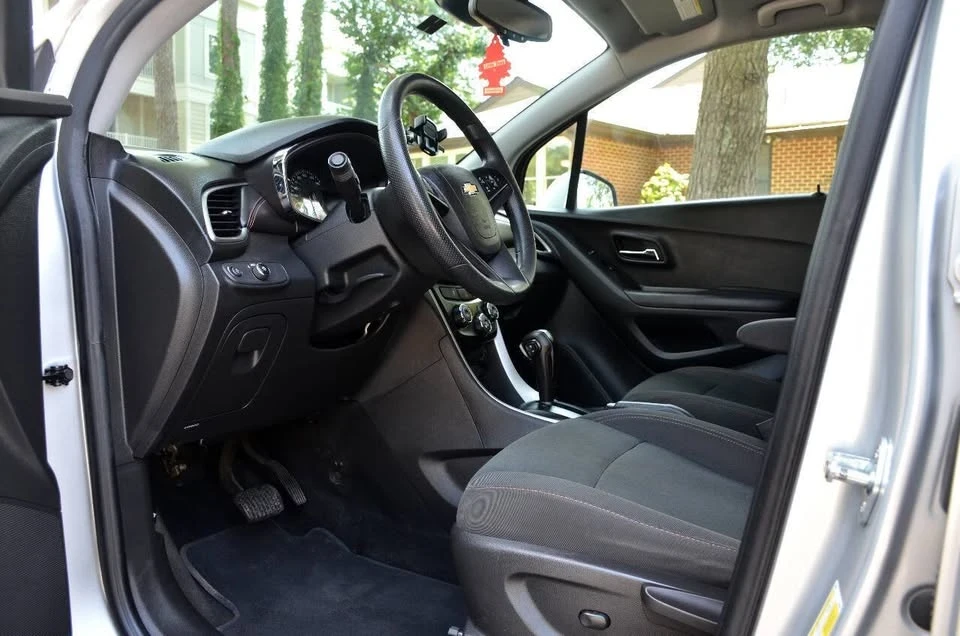 2021 Chevrolet Trax - Image 7 of 13
