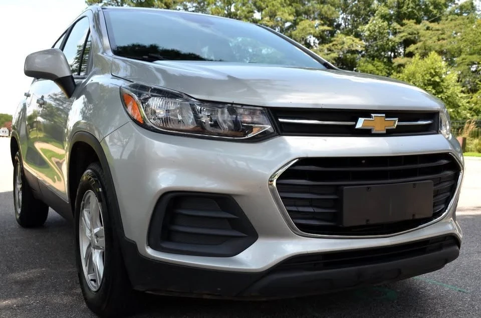 2021 Chevrolet Trax - Image 2 of 13